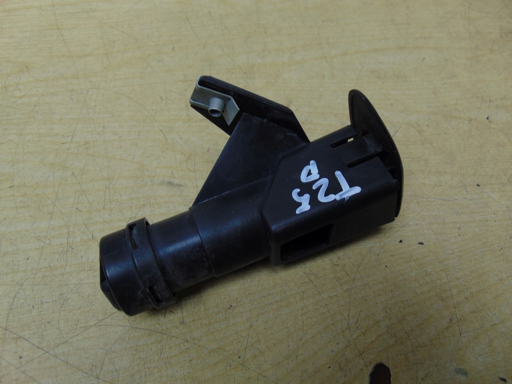 фото №4, Омивач ксенон лампи правий toyota avensis t25