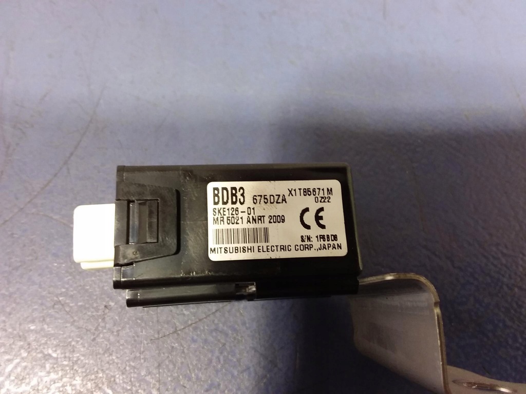 фото №4, Mazda 5 ii cw 10-15 модуль замка keyless x1t85671m