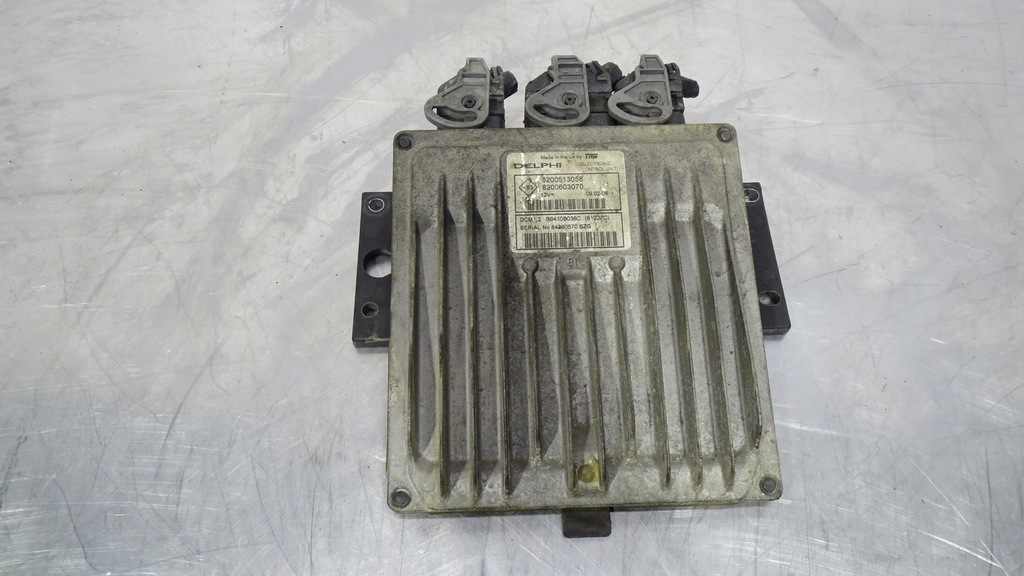 фото №1, Бортовий комп'ютер двигуна renault thalia 1.5 8200513058
