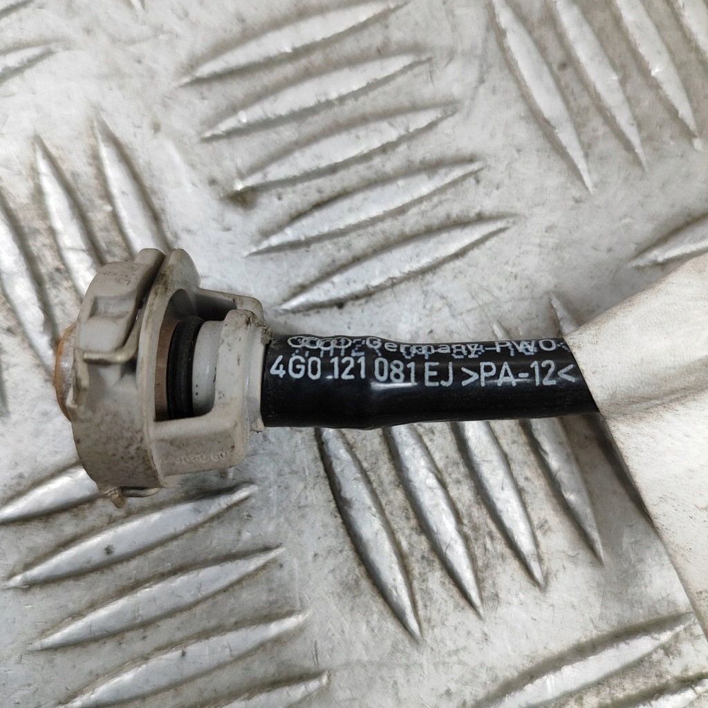 фото №7, Audi a7 s7 4g 2017 шланг / wąż радиатора