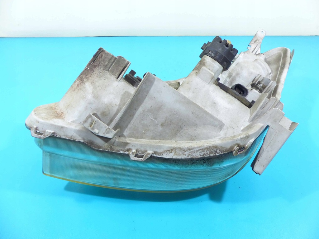 фото №6, Фара правый лампа перед toyota corolla verso i