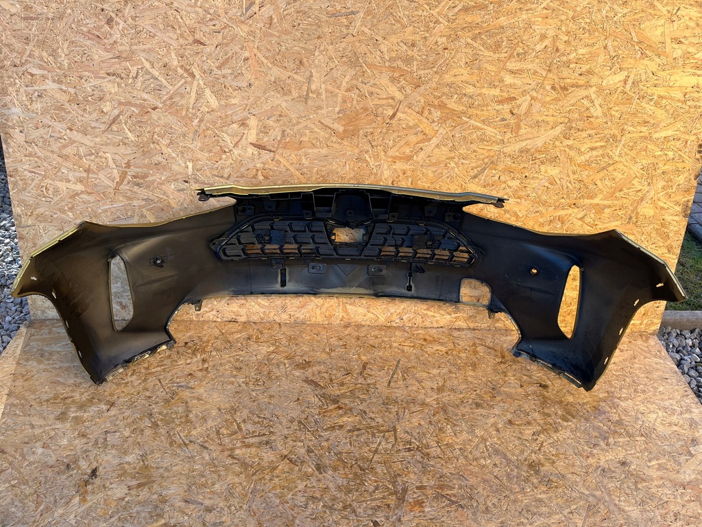 фото №13, Toyota yaris iv 4 cross 20- бампер передний перед