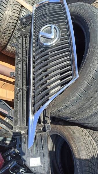 Lexus rx450 решётка радиатора решётка радиатора бампера 09- Цена