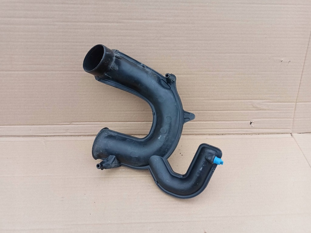 фото №6, Renault megane iii шланг вентиляция картера 1,5dci 8200923128 scenic iii