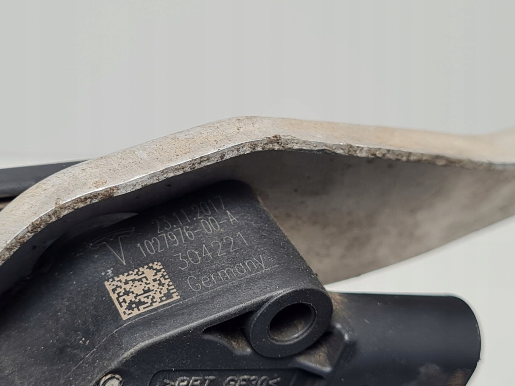 2018 tesla model s датчик выравнивание света задняя 102797600a Киев