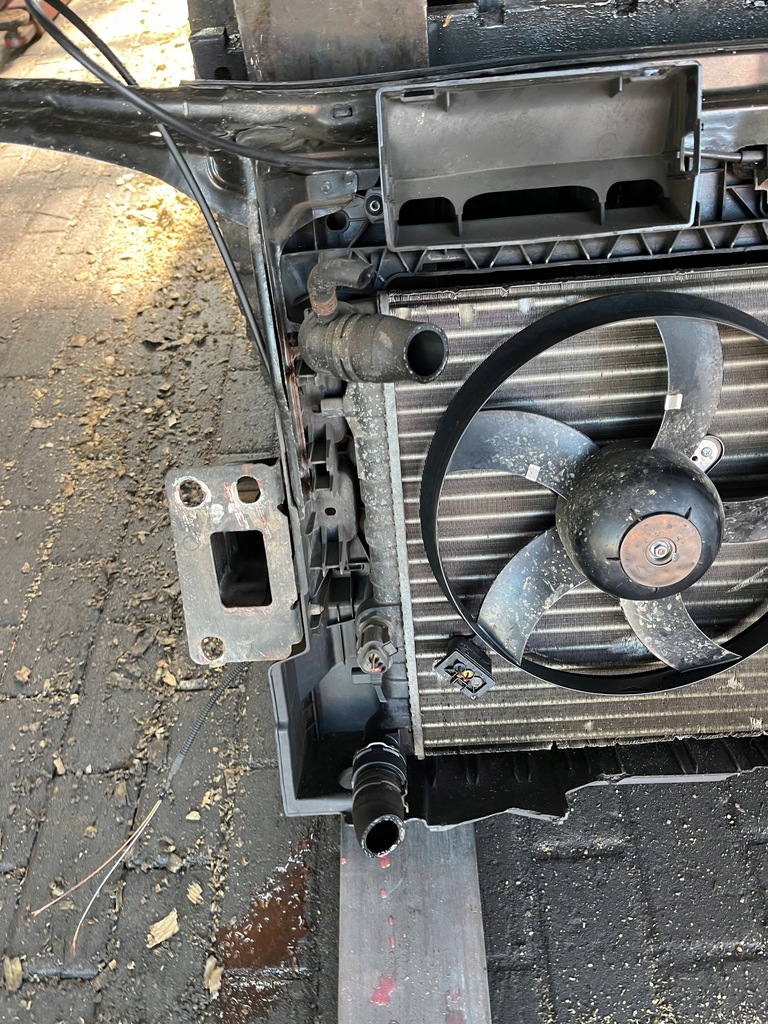 фото №8, Усилитель pas передний skoda roomster fabia ii 5j0805588d