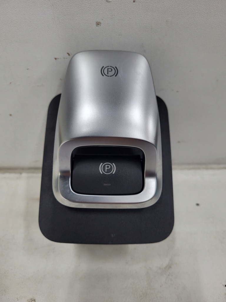 Купить A0005453944 кнопка тормоза ручной mercedes actros mp5