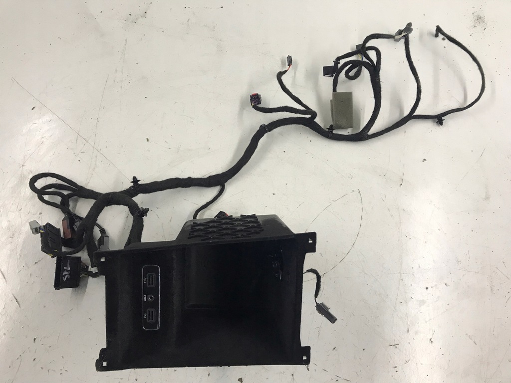 фото №1, Alfa romeo stelvio quadrifoglio hub 2xusb aux електропроводка