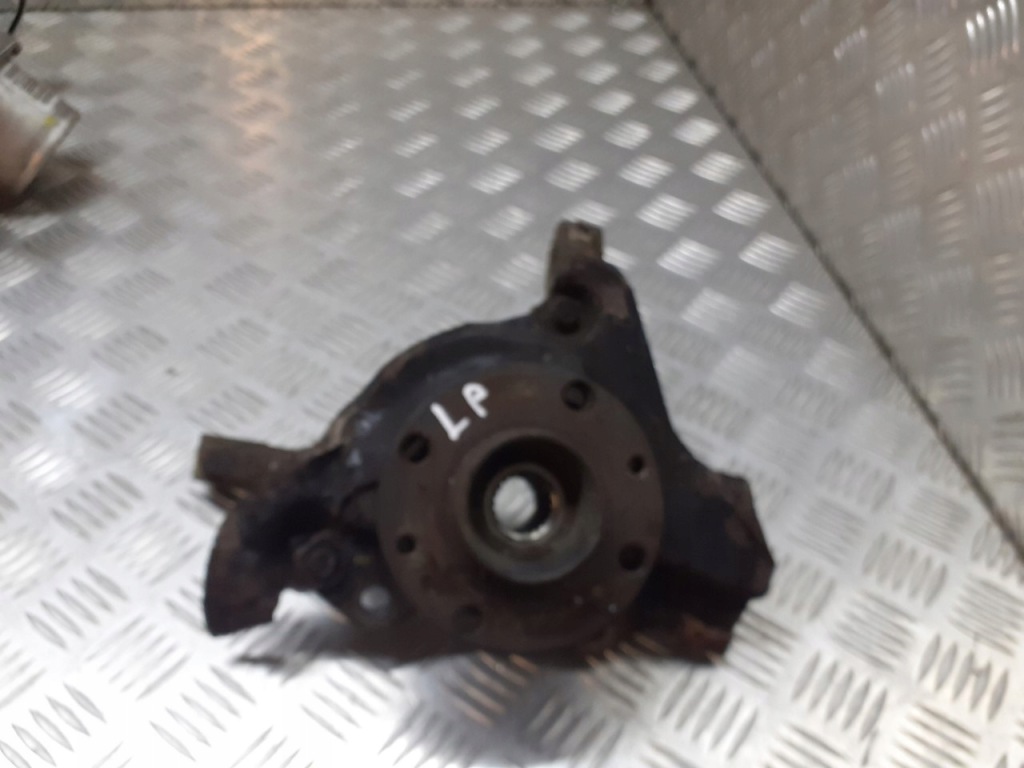 фото №3, Поворотний кулак ступиця лівий перед fiat stilo 1.2