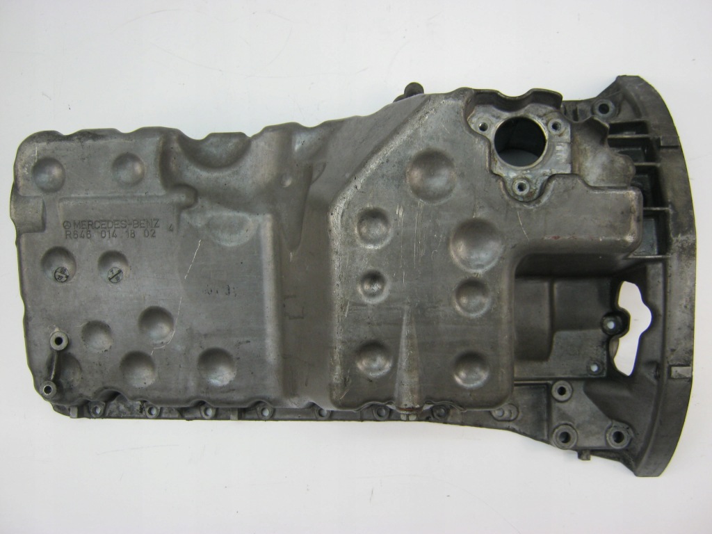 Піддон масляна mercedes w209 2.2 cdi r6460141802 Ціна