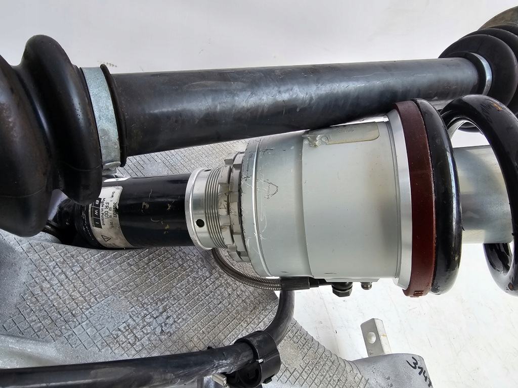 Ferrari поворотний кулак правий задня підвіска праві задній 238470 Ціна