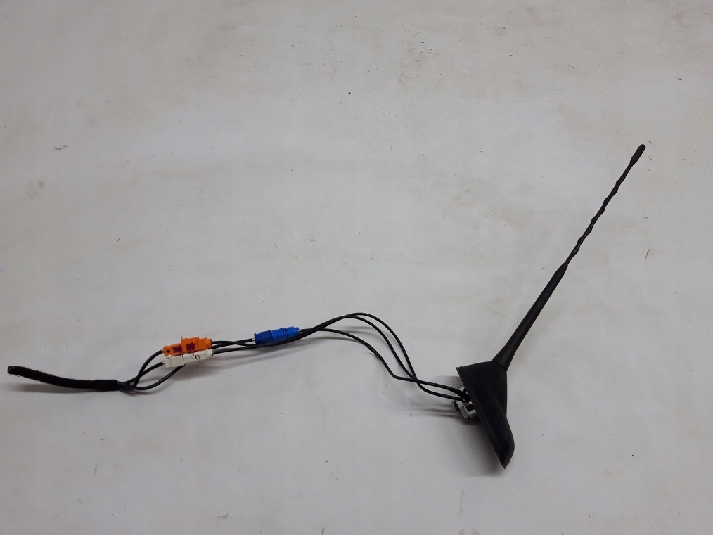 фото №1, Citroen c3 iii 2016-- антенна