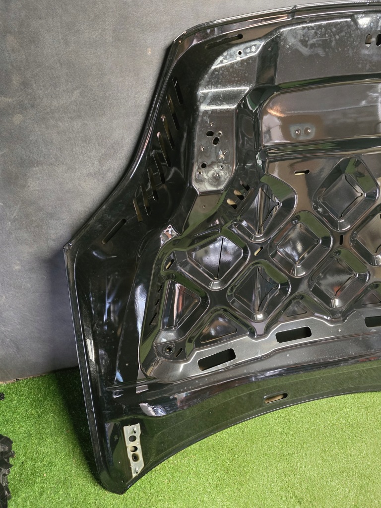 Капот кришка двигуна porsche cayenne 9y0 Зі Шроту