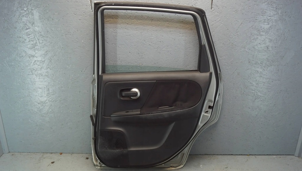 фото №16, Дверь правый задняя nissan note e11 d1055