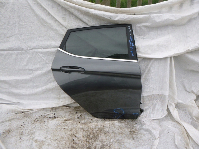 фото №1, Ford fiesta mk8 двері правий задня праве задні