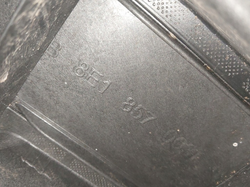 фото №9, Приборная панель приборная приборная панель audi a4 b6 8e1857067a