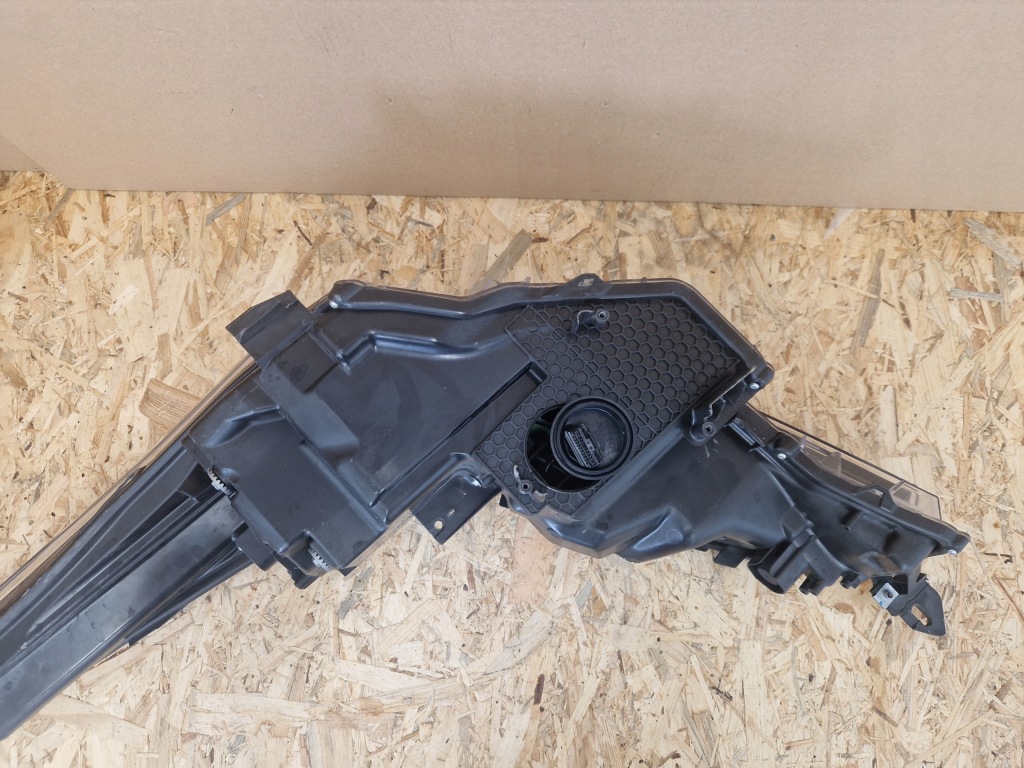 фото №9, Лампа права фара full led toyota chr 16-20 80130-f4390-00