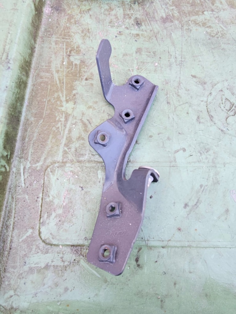 фото №1, Кронштейн кронштейн 2595880 scania r s