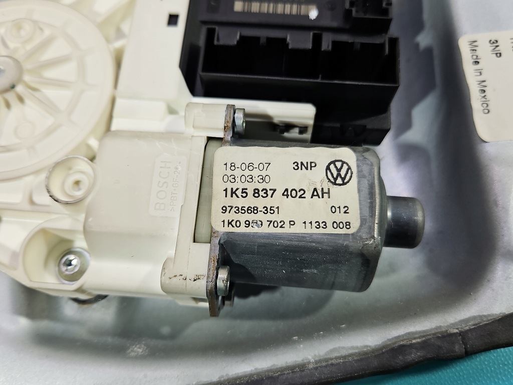 фото №9, Підйомник перед правий vw jetta v 1k5837402ah 1k0959792l