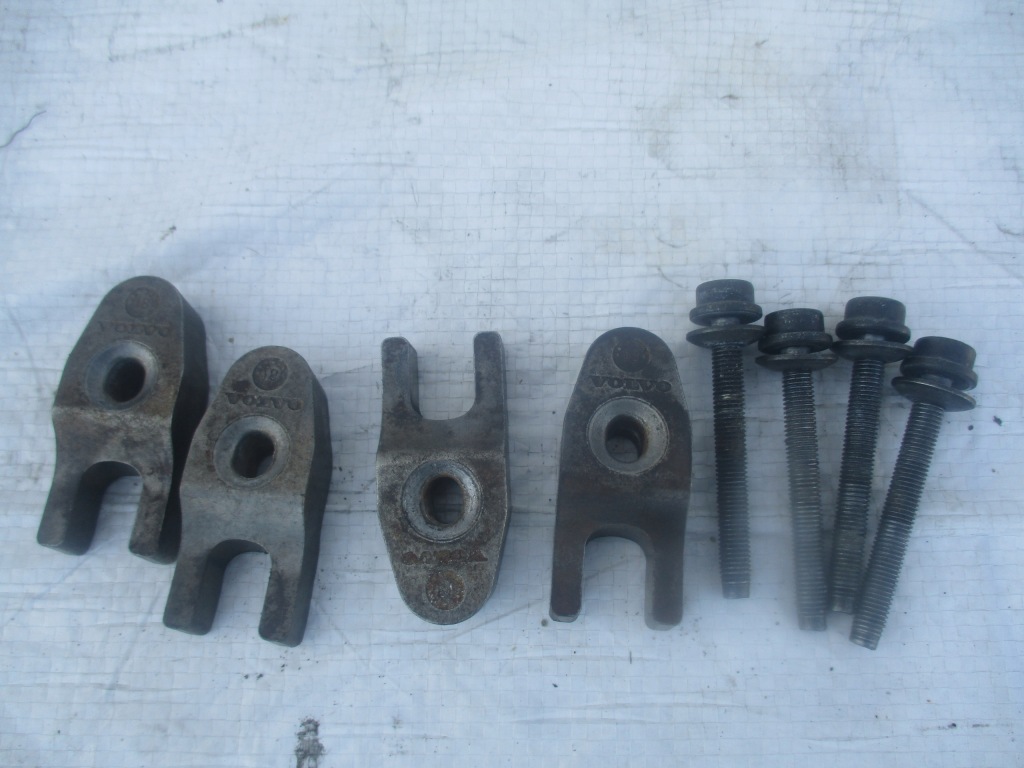 фото №1, Крепление впрыска volvo 2.0d d4 v60 s80 ii s60 v70