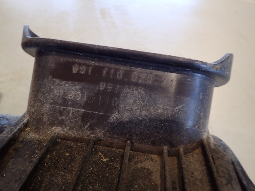 фото №6, Porsche 991 911 turbo корпус фільтра повітря 99111002070 71