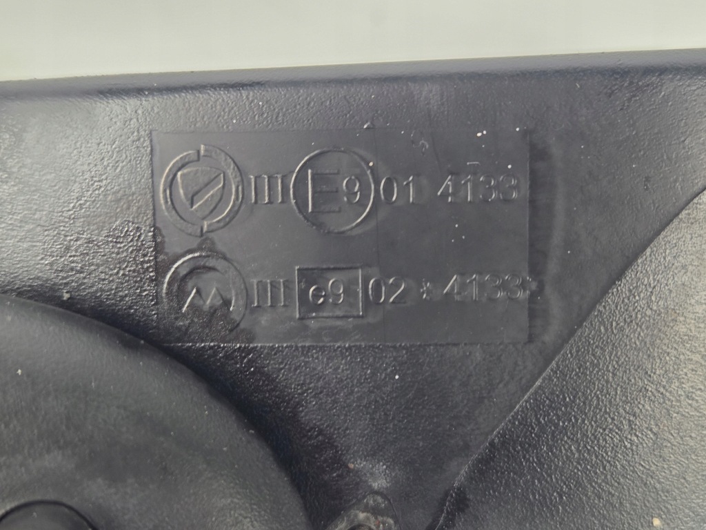 Alfa romeo 147 2001r зеркало правое Оригинал