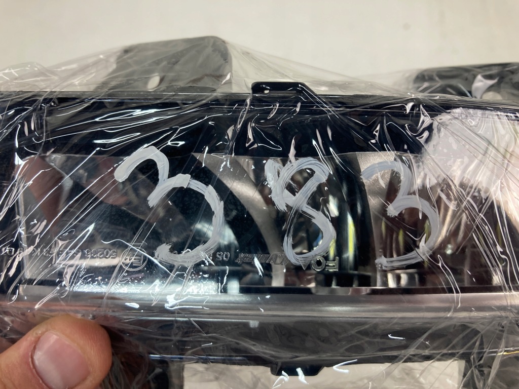 Противотуманная фара правый dodge ram led 68477196aa с Разборки