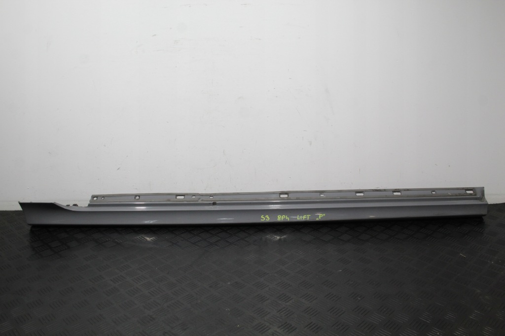 фото №1, Накладка порог порог правый audi s3 8p0 8p lift 8p4853860