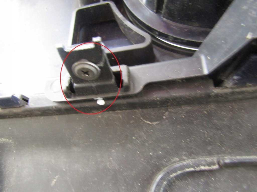 фото №13, Бампер перед передній renault twingo 3 iii 14