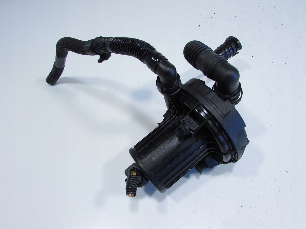 фото №5, Насос повітря вторинного vw golf 4 new beetle bora octavia 2.0 8v azj