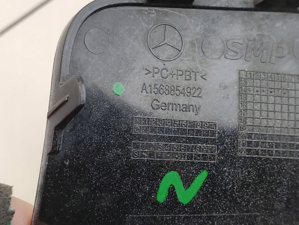 Mercedes-benz gla w156 amg заглушка фаркоп бампера перед a1568854922 Ціна