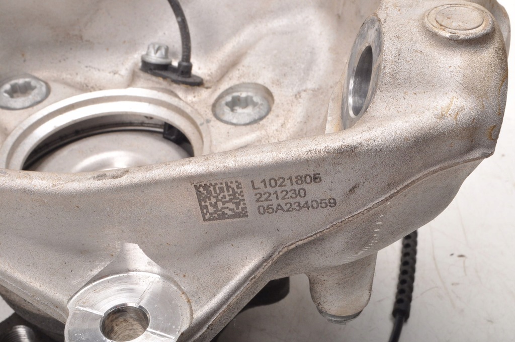 фото №6, Bmw i4 g26 edrive40 поворотний кулак ліва передня 23r 6893259