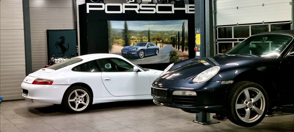 фото №9, Porsche maserati блок двигун stolik v8 biura biuro декор warsztat prezent