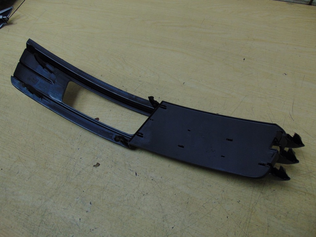 фото №11, Решётка w бампер правая перед audi a6 c6 4f0807682p