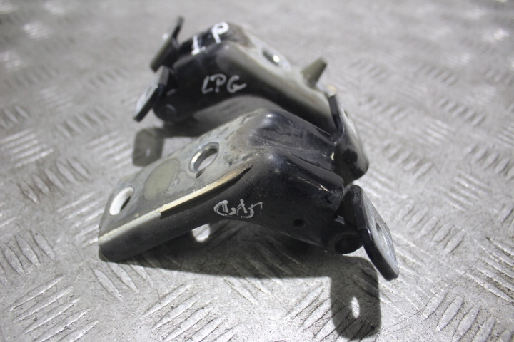 фото №1, Петля дверь левый перед ford mustang v lift 3.7 v6