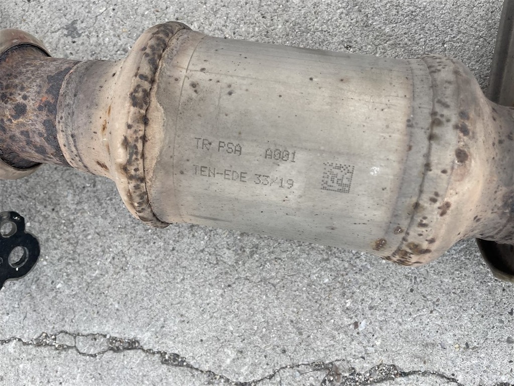 фото №9, Dpf fap катализатор гаситель 2.0 bluehdi 9831393080 toyota proace 3 iii jumpy