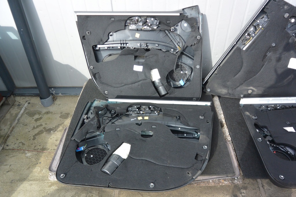 фото №15, Обшивка двері kpl шкіра bose audi q7 4l uk