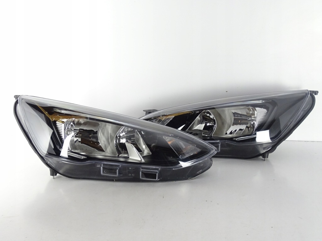 Купити Фара перед передня правий ford focus mk4 st led