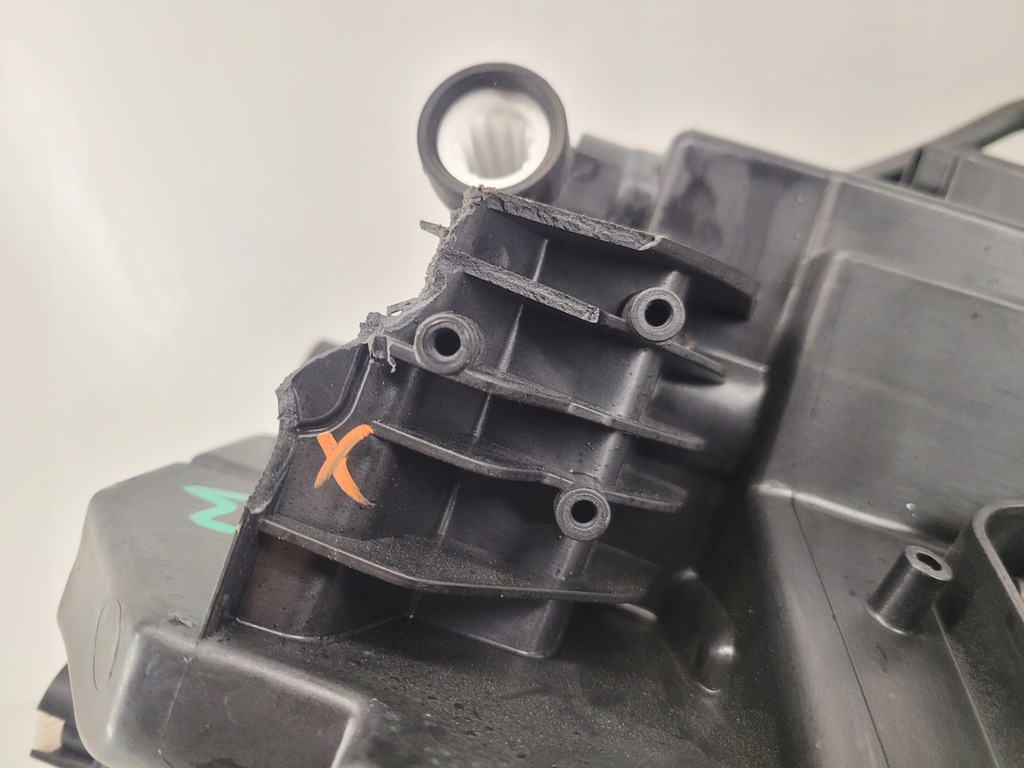 фото №13, Skoda karoq lift led 57b 21- лампа левая перед передняя