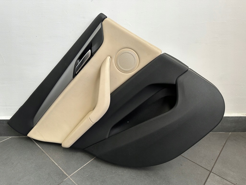 фото №1, Bmw x1 f48 оббивка обшивка двері лівий задня