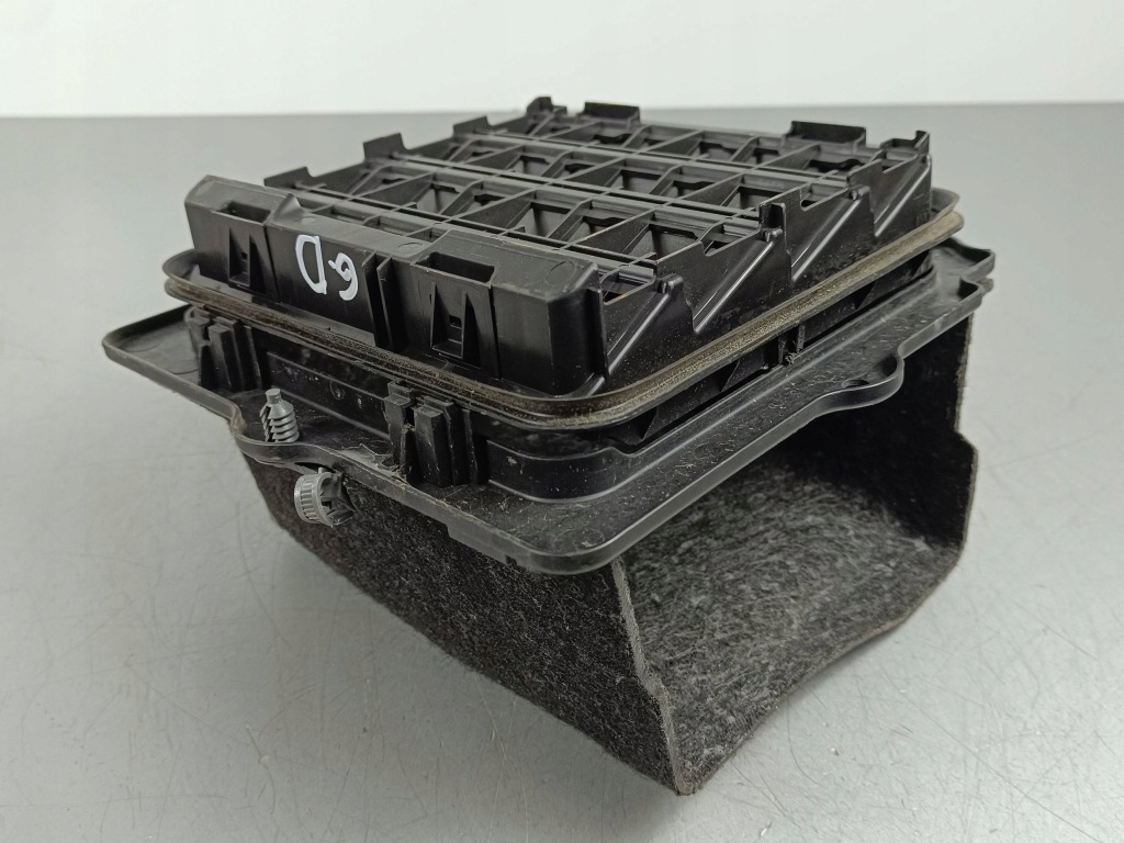 2022 jeep grand cherokee wl решётка вентиляционная в Украине