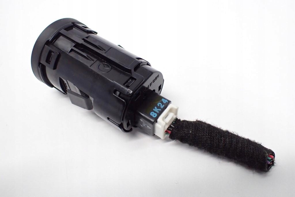 фото №3, Кнопка кнопка запуск стоп europa mazda3 iv bp 19r