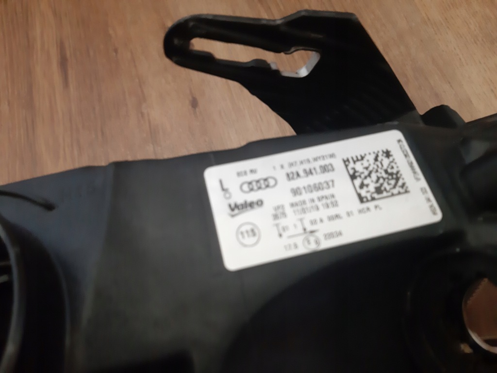 фото №4, Лампа левая audi a1 82a941003 новый model