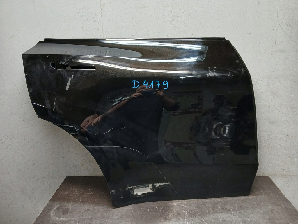 фото №1, Двері задня праве tesla y