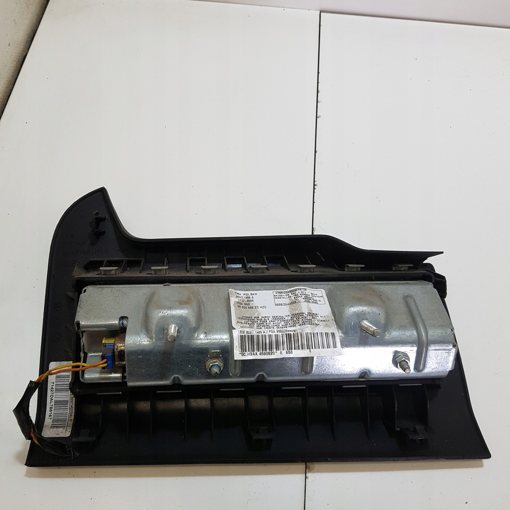 фото №7, Приборная панель приборная citroen c4 picasso 1