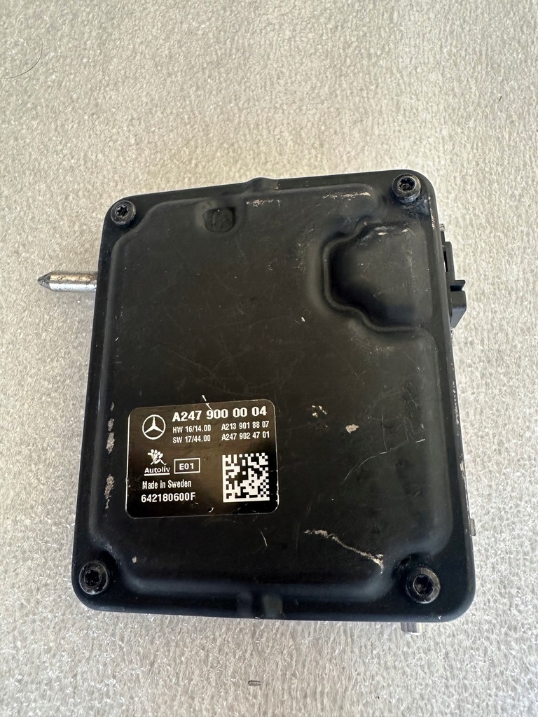 фото №1, Камера скло перед mercedes w247 a2479000004....