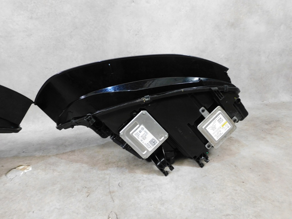 фото №6, Audi a4 b8 8k lift лампа правая левая ксенон led поворотная полный