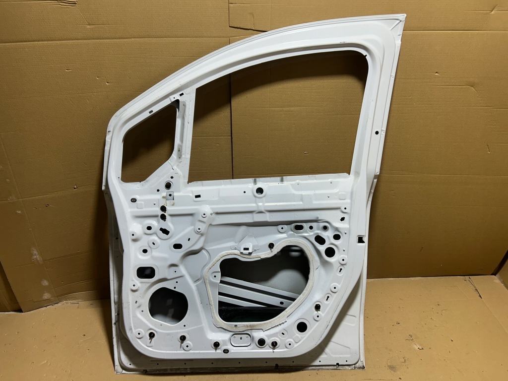 Дверь renault kangoo 4 правое перед в Украине