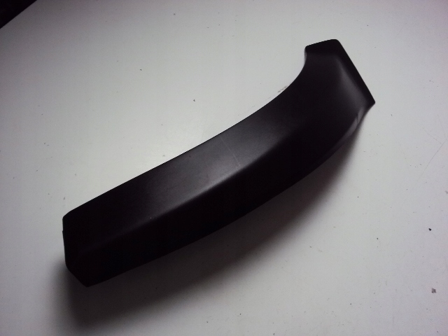фото №1, Молдинг крыла правый задняя range rover velar l560