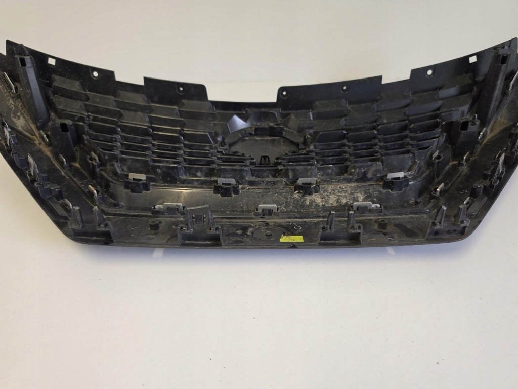 Решітка радіатора решітка  бампера перед nissan qashqai 3 j12 21- 623106ua в Україні